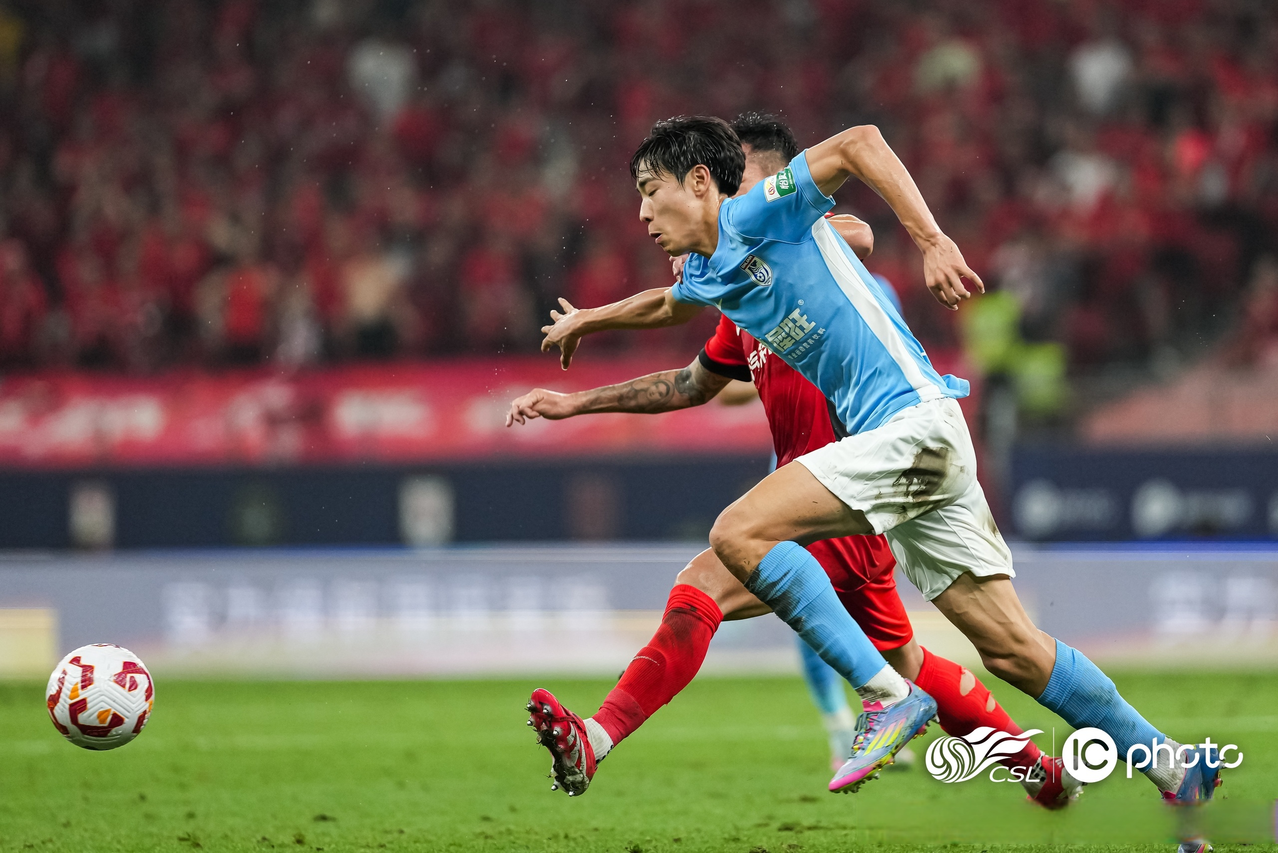 九游娱乐网址 -皇家社会训练开放日，国际比赛日主帅复盘引欢呼，英超在即，年轻球员得到机会的简单介绍