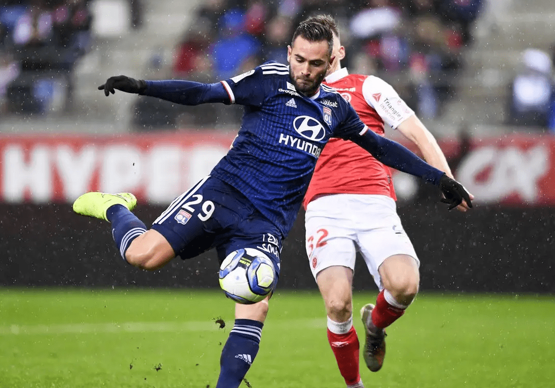 聚合中文网遍地英灵的明日方舟